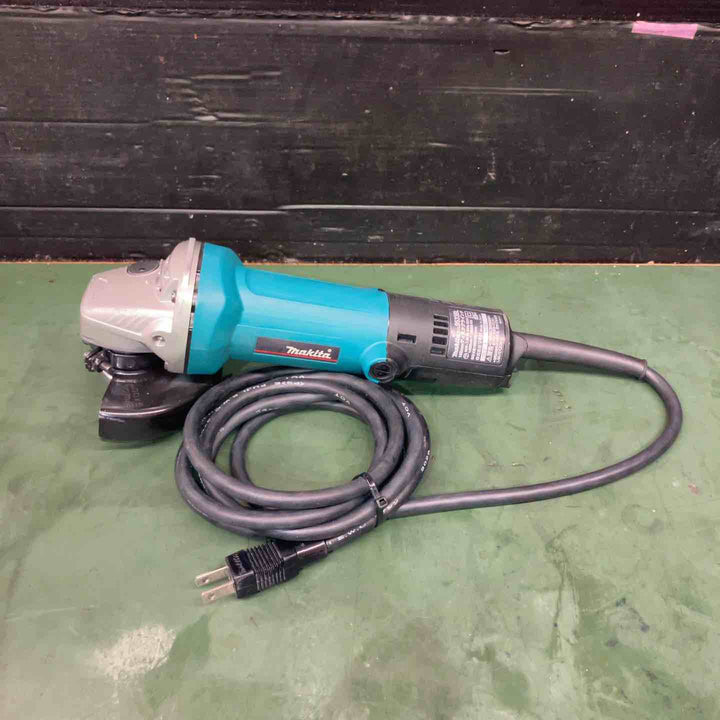 ☆マキタ(makita) 100mmディスクグラインダ 9533BL【戸田店】