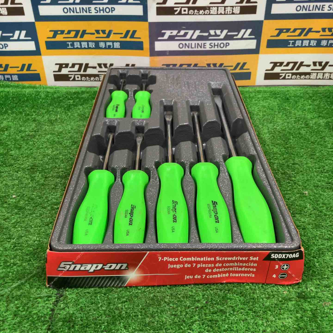 ◇Snap-on (スナップオン) 旧グリップ ドライバーセット 限定品 グリーン 緑 SDDX70AG [並行輸入品]【草加店】