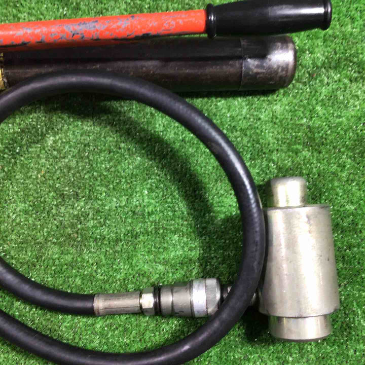 ◇泉精器(IZUMI) 分離型油圧式パンチャ SH-10-1(ポンプHP-180N付)【川口店】