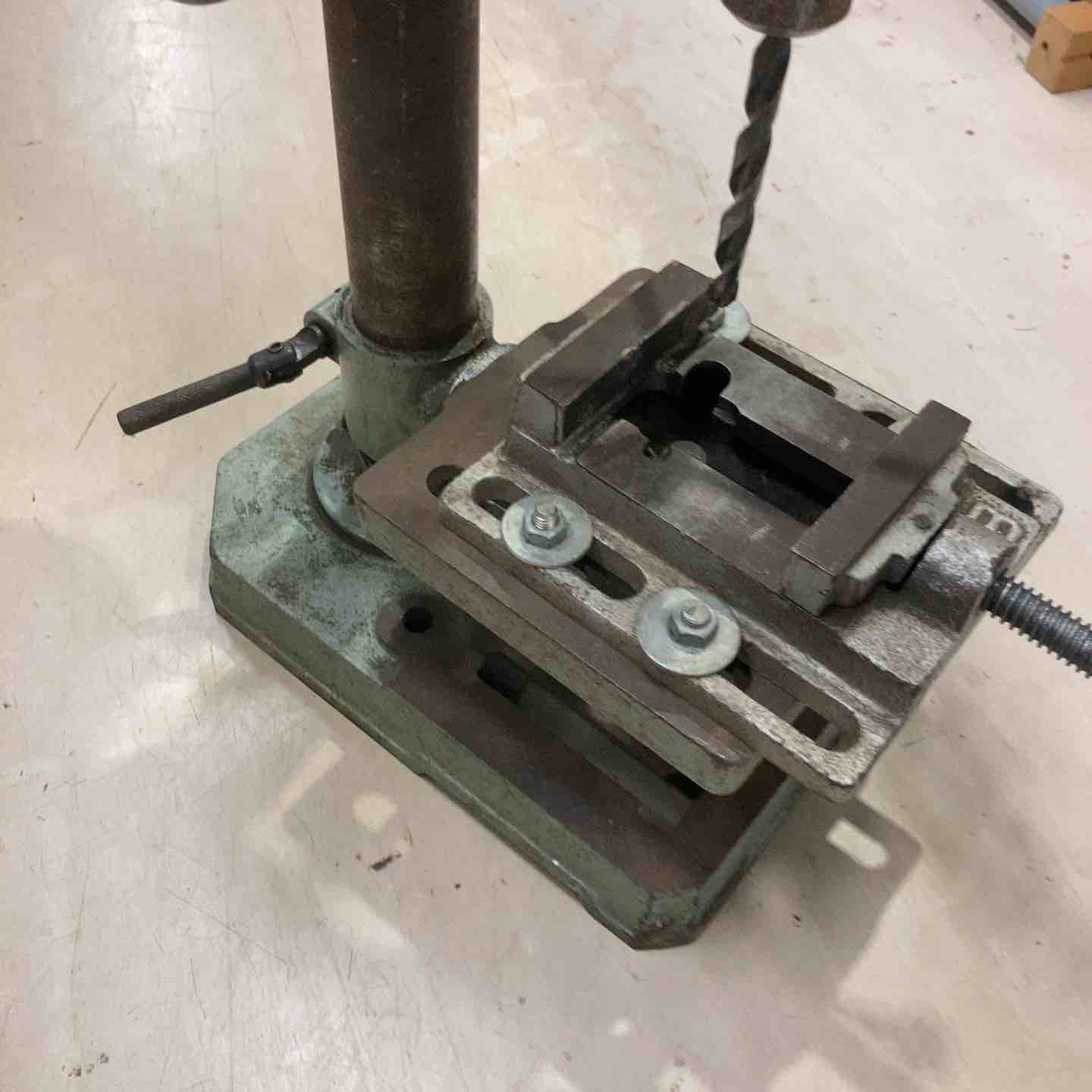 店頭受取り限定】◇マキタ(makita) 卓上ボール盤 TB130【町田店 店頭受取り限定】◇マキタ(makita) 卓上ボール盤 TB130【町田店