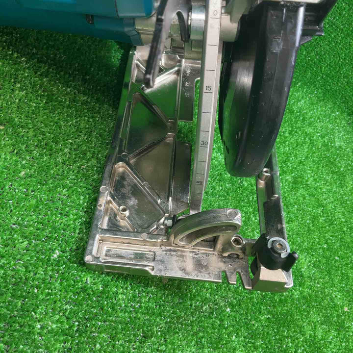 【中古品】マキタ(makita) 電気マルノコ HS6301【藤沢店】