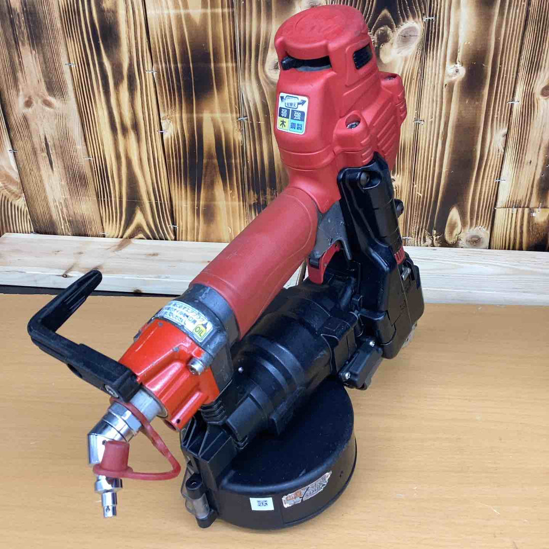 マックス(MAX) 高圧エアネジ打ち機 HV-R41G4 DIY 木 下地 薄鋼板 マガジン 隅打ち 大工 ビス ボード 【越谷店】