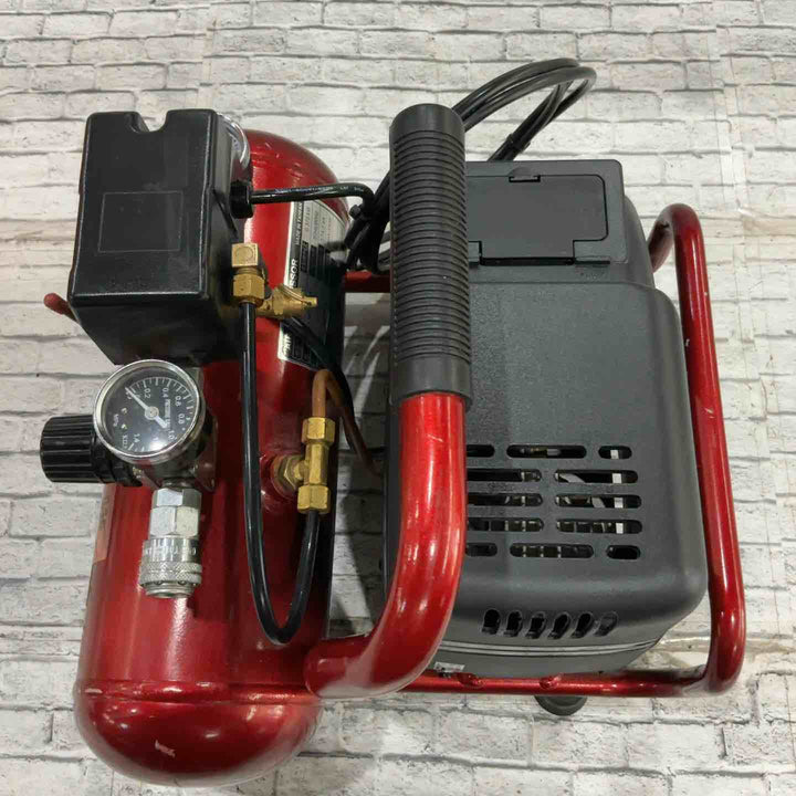 ◇藤原産業 (SK11) オイルレス エアーコンプレッサー SR-045 タンク容量 4L SR-L04SPT-01【川口店】