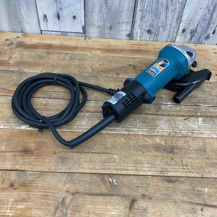 【中古美品】 マキタ(makita) ディスクグラインダ 低速高トルク ブレーキ付 100mm 9533BLA 切断 砥石 サンダー 鉄 100V 【東大和店】