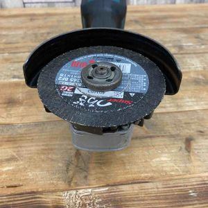 マキタ(makita) 100mmコードレスディスクグラインダ GA404DZN (GA404DN) 【東大和店】