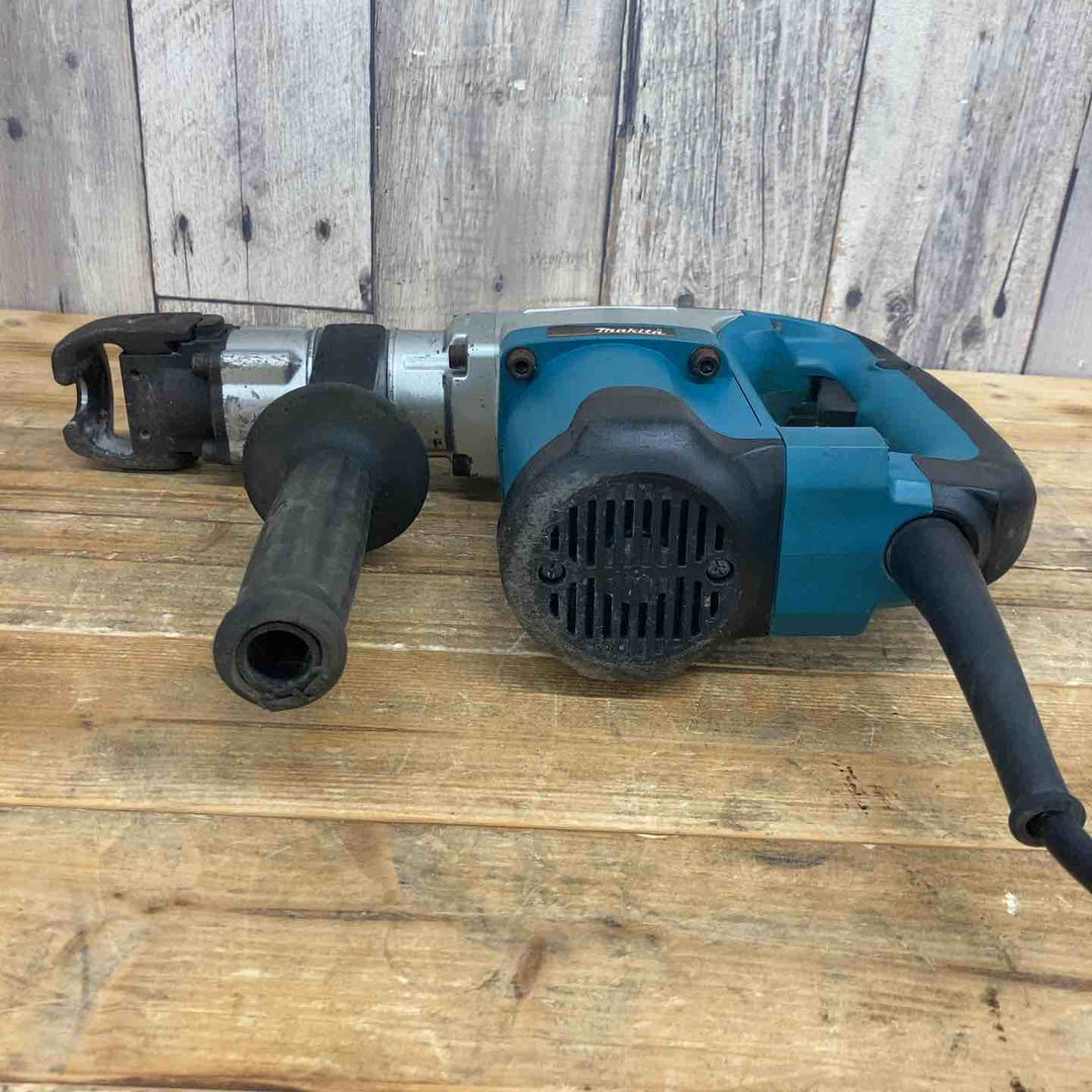 マキタ(makita) 電動ハンマ HM0830 【東大和店】