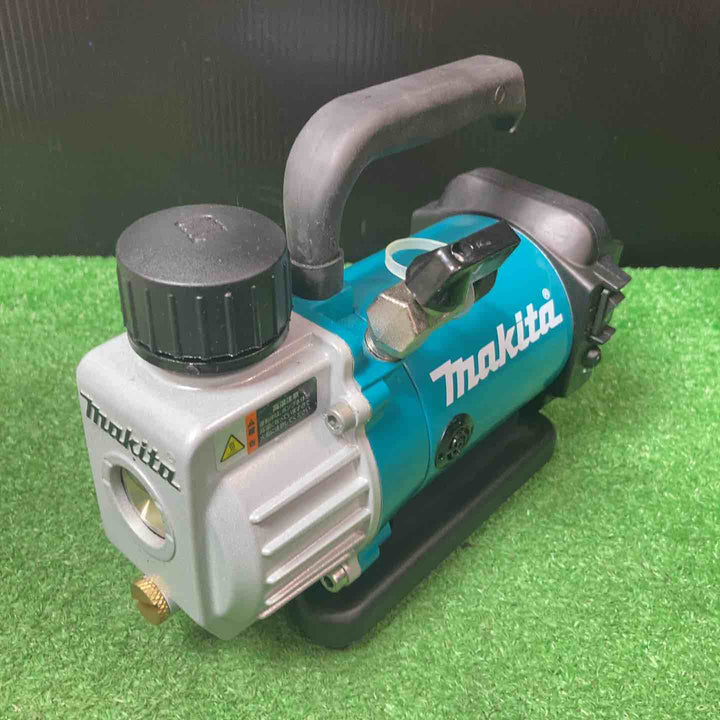 ★マキタ(makita) コードレス真空ポンプ VP180DZ 18V6.0Ahバッテリー付き【岩槻店】