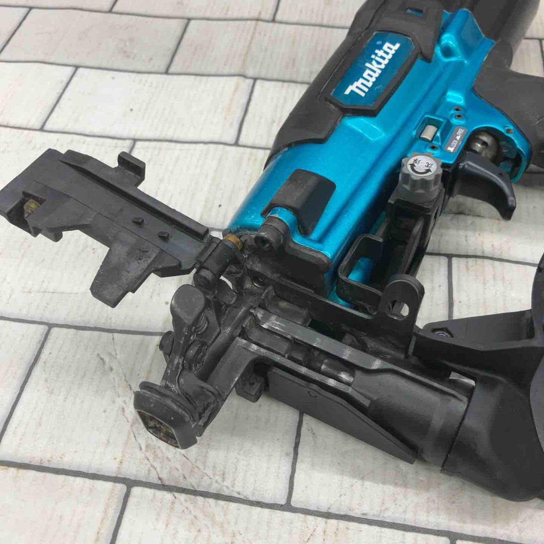 ★マキタ(makita) 高圧エアネジ打ち機 AR411HRM【所沢店】