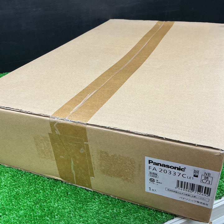 【未使用品】パナソニック(Panasonic) 天井直付型 壁直付型 天井吊下型 LED 誘導灯 FA20337CLE1【電材館越谷店】