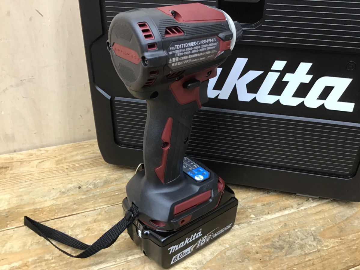 未使用品】 マキタ/makita コードレスインパクトドライバー TD171DGXAR