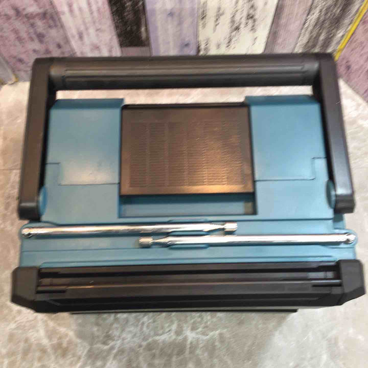 ☆マキタ(makita) コードレスラジオ付テレビ TV100【八潮店】