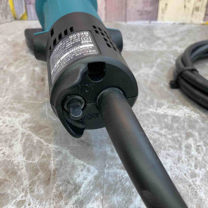 ☆マキタ(makita) 100mmディスクグラインダ 9533B【八潮店】