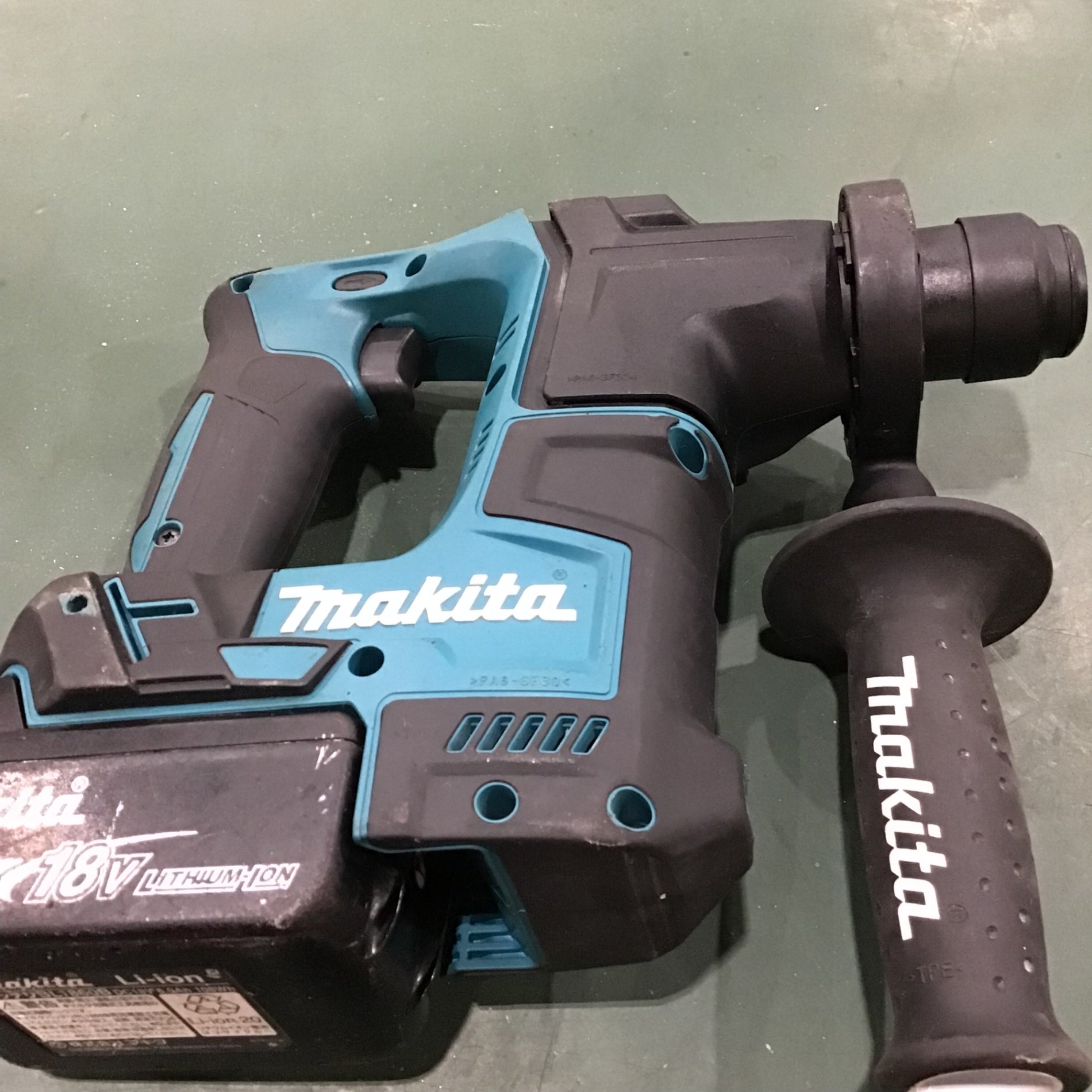 ☆マキタ(makita) コードレスハンマドリル HR171DRGX【川口店