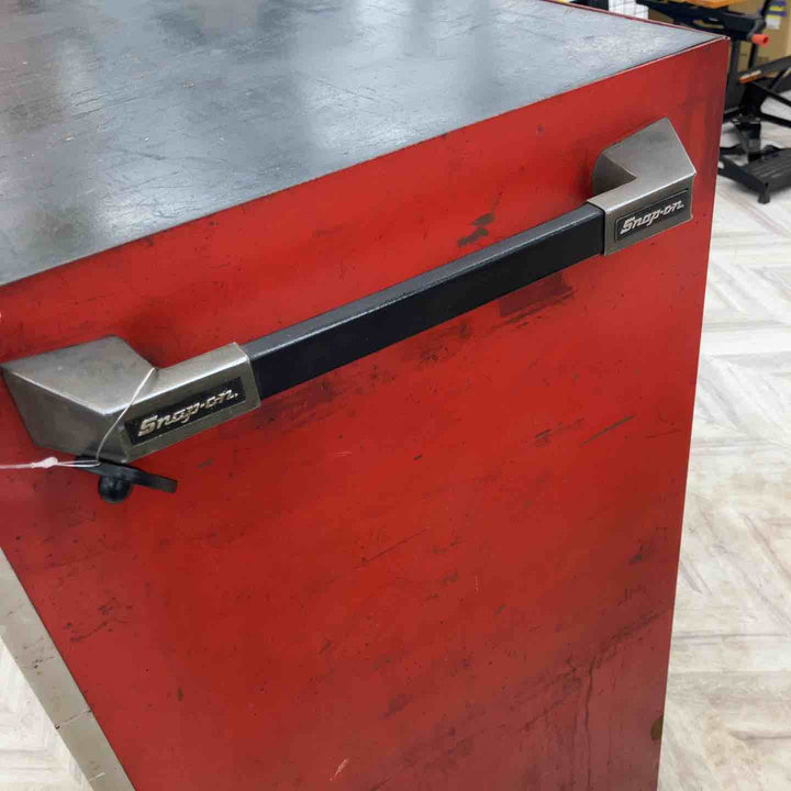 【店頭受取り限定】 Snap-on スナップオン キャビネット 工具 ツール ボックス 8段　【越谷店】