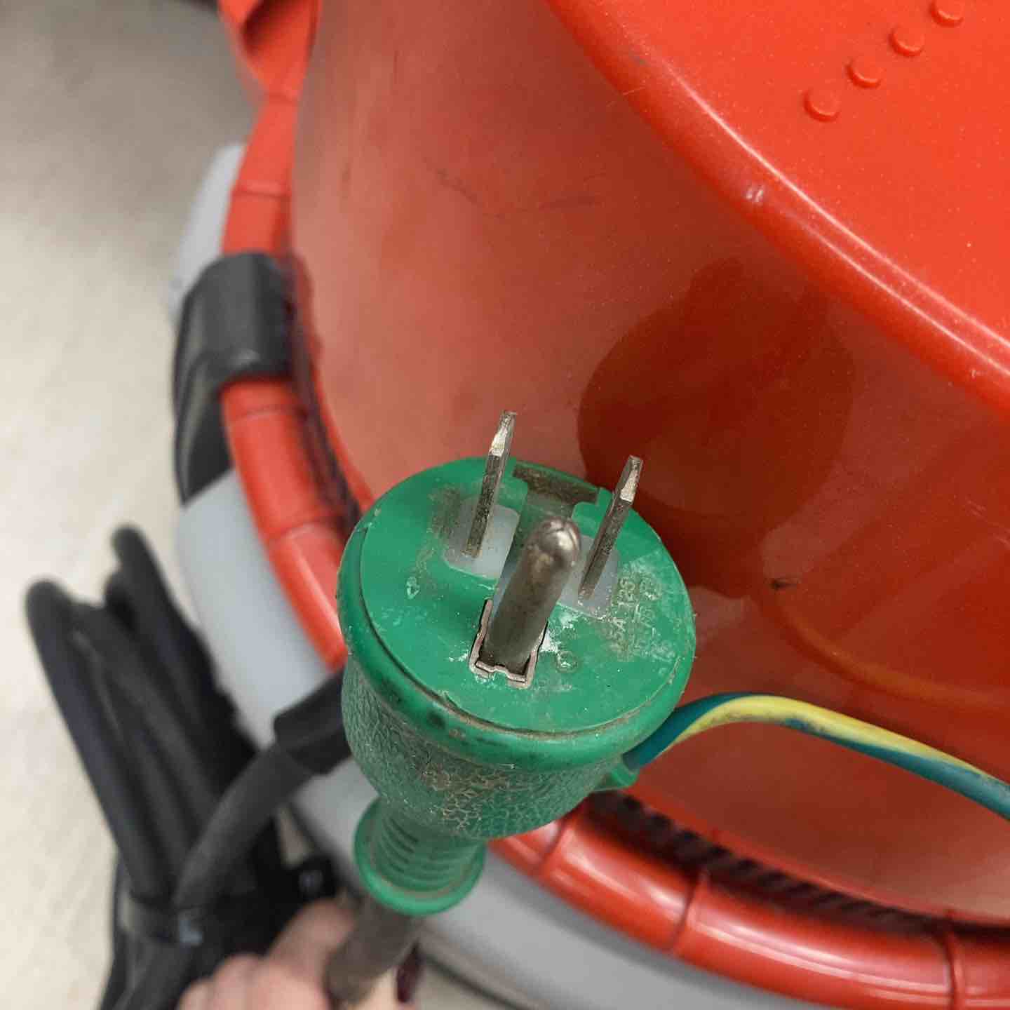 ◇ハイコーキ(HIKOKI ※旧:日立工機) 業務用(床用)集じん機 RP30MY