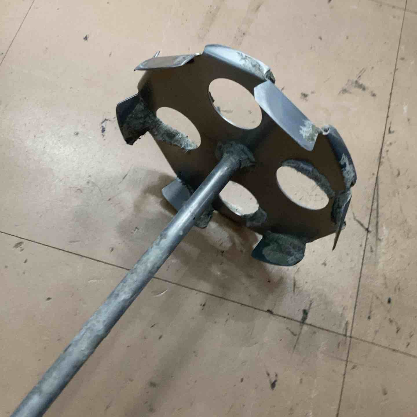 ☆マキタ(makita) コンクリートかくはん機 UT1305【草加店】 – アクト
