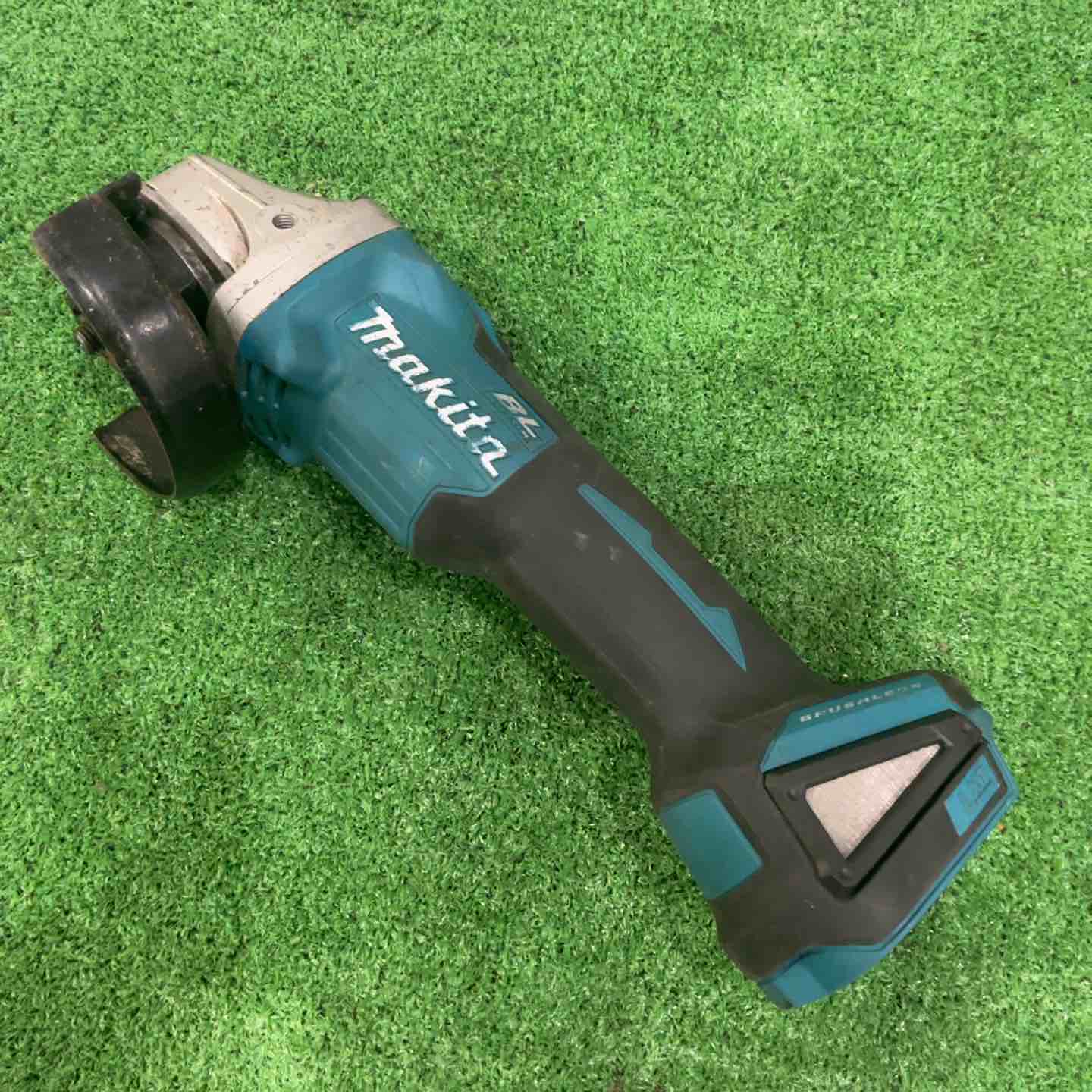 ☆マキタ(makita) 100mmコードレスディスクグラインダ GA403DZ【八潮店