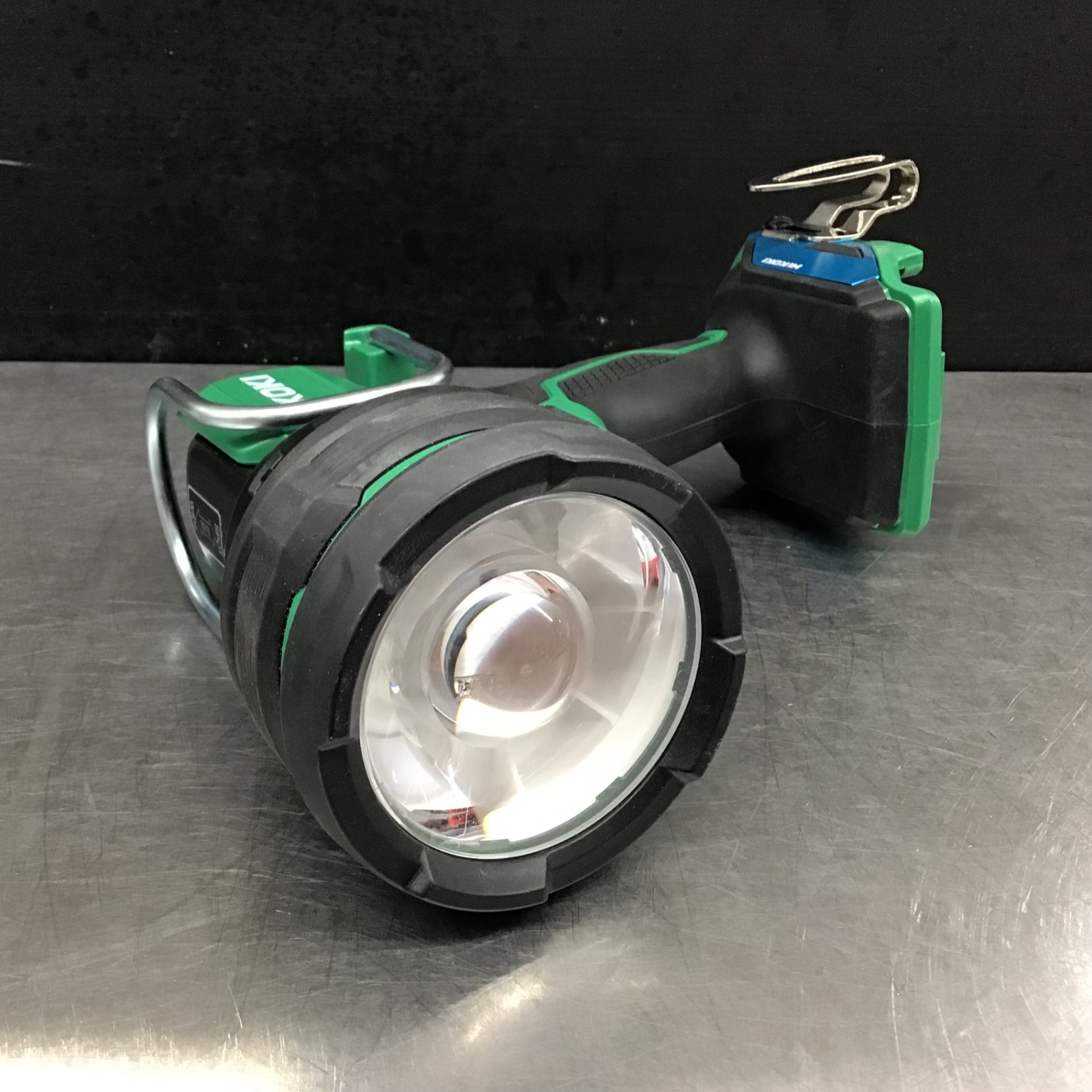 〇HiKOKI(ハイコーキ) 18V 充電式スポットライト 2モード切り替え 最大