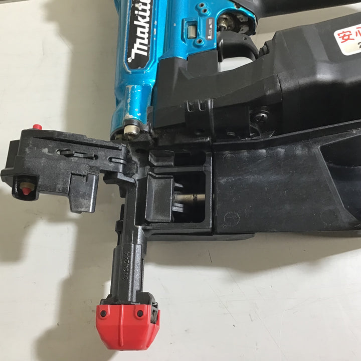 【中古品】★送料無料★ マキタ makita 高圧エアネジ打ち機 AR412HRM 本体のみ【戸田店】