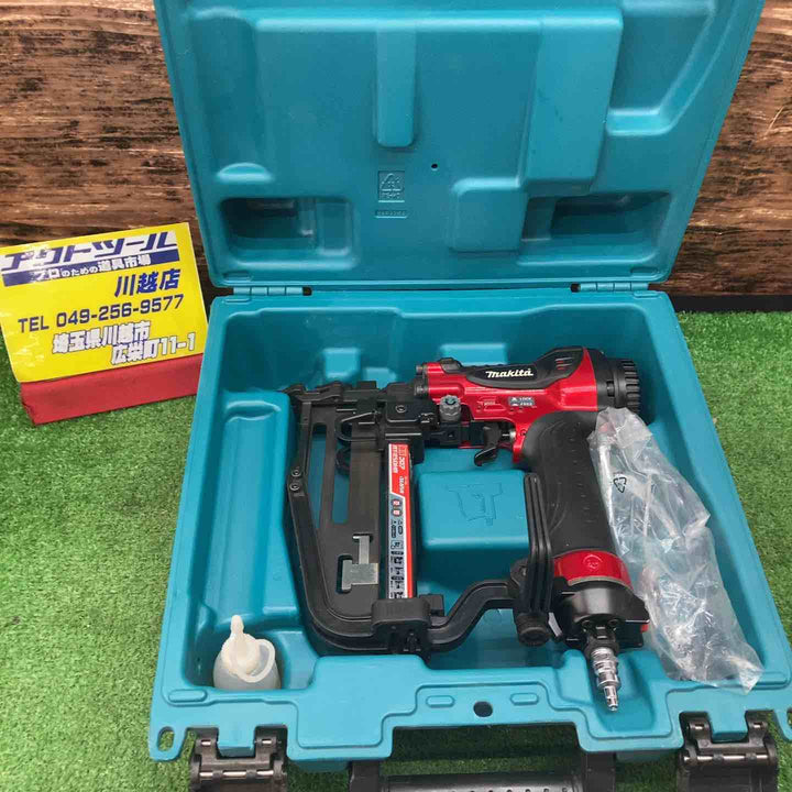 ★マキタ(makita) 高圧フロアタッカ AT450HA【川越店】