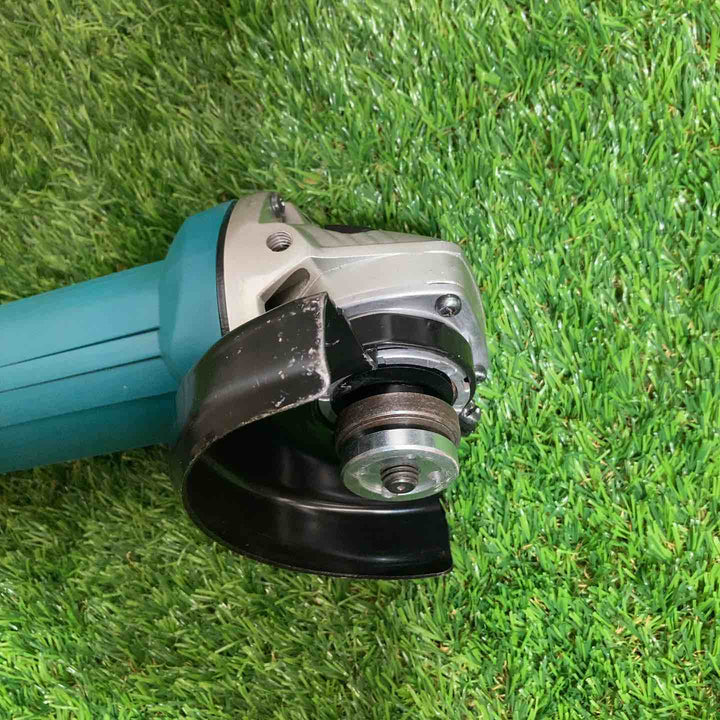 ☆マキタ(makita)100mm ディスクグラインダ 低速高トルク ブレーキ付 100mm 9533BLA【戸田店】