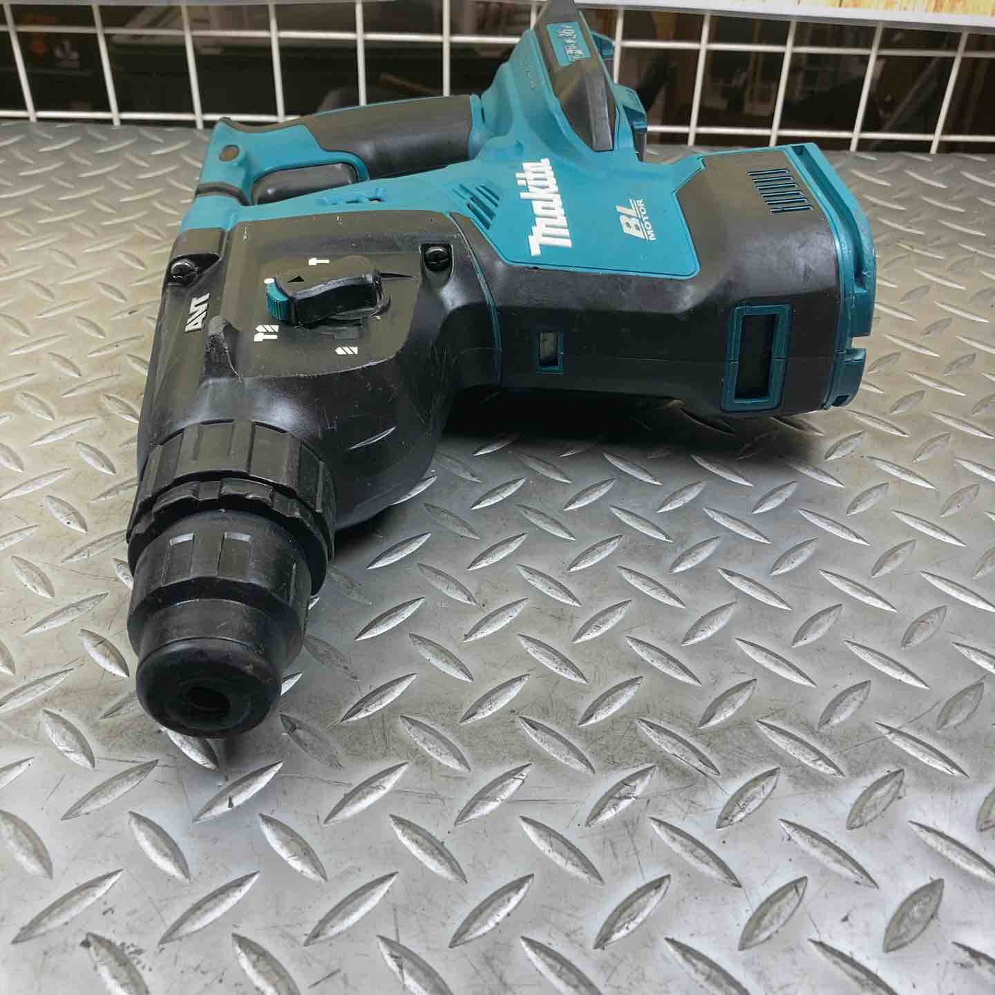 マキタ(makita) コードレスハンマドリル HR282DPG2【川崎店】 – アクト
