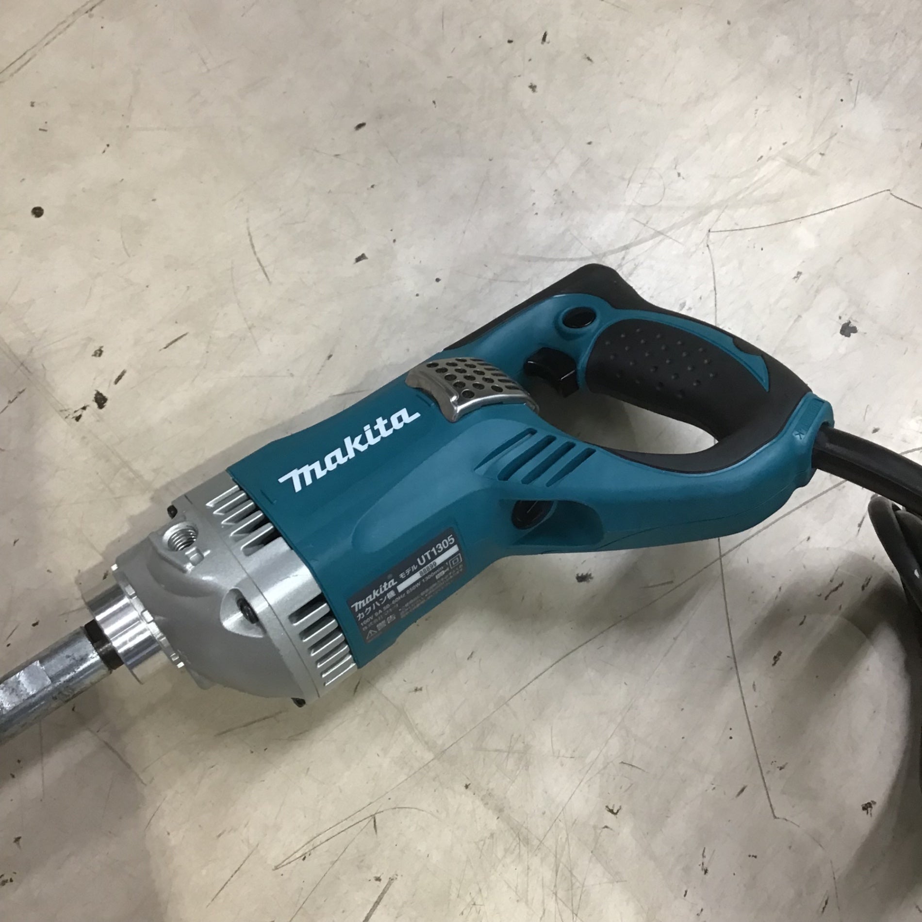 ☆マキタ(makita) コンクリートかくはん機 UT1305【町田店】