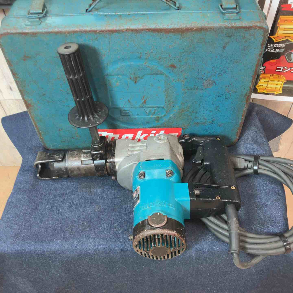 中古品】 マキタ(makita) ハンマドリル HR3520 100v はつり機 【東大