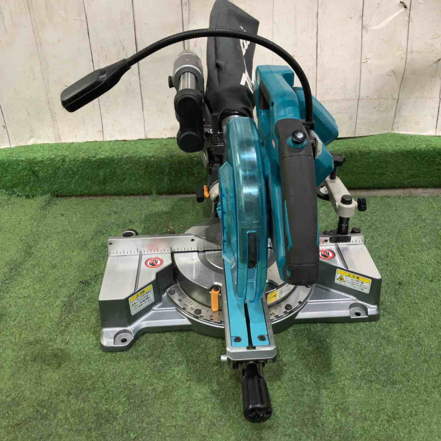 ☆マキタ(makita) コードレススライドマルノコ LS001GZ 40V 動作確認済
