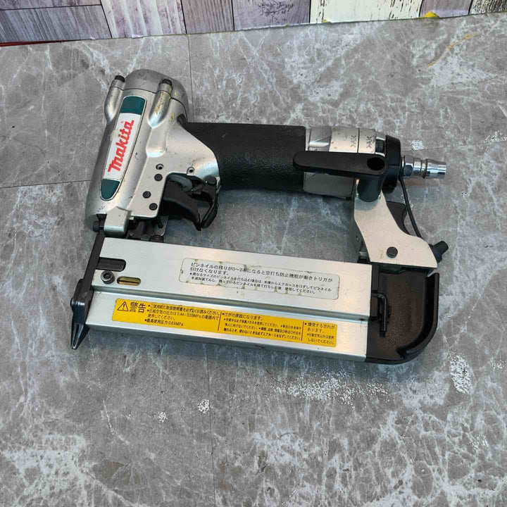 ★マキタ(makita) 常圧ピンネイラ AF351【八潮店】