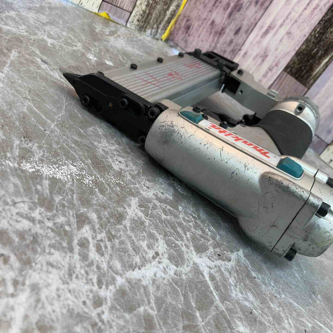 ★マキタ(makita) 常圧ピンネイラ AF351【八潮店】