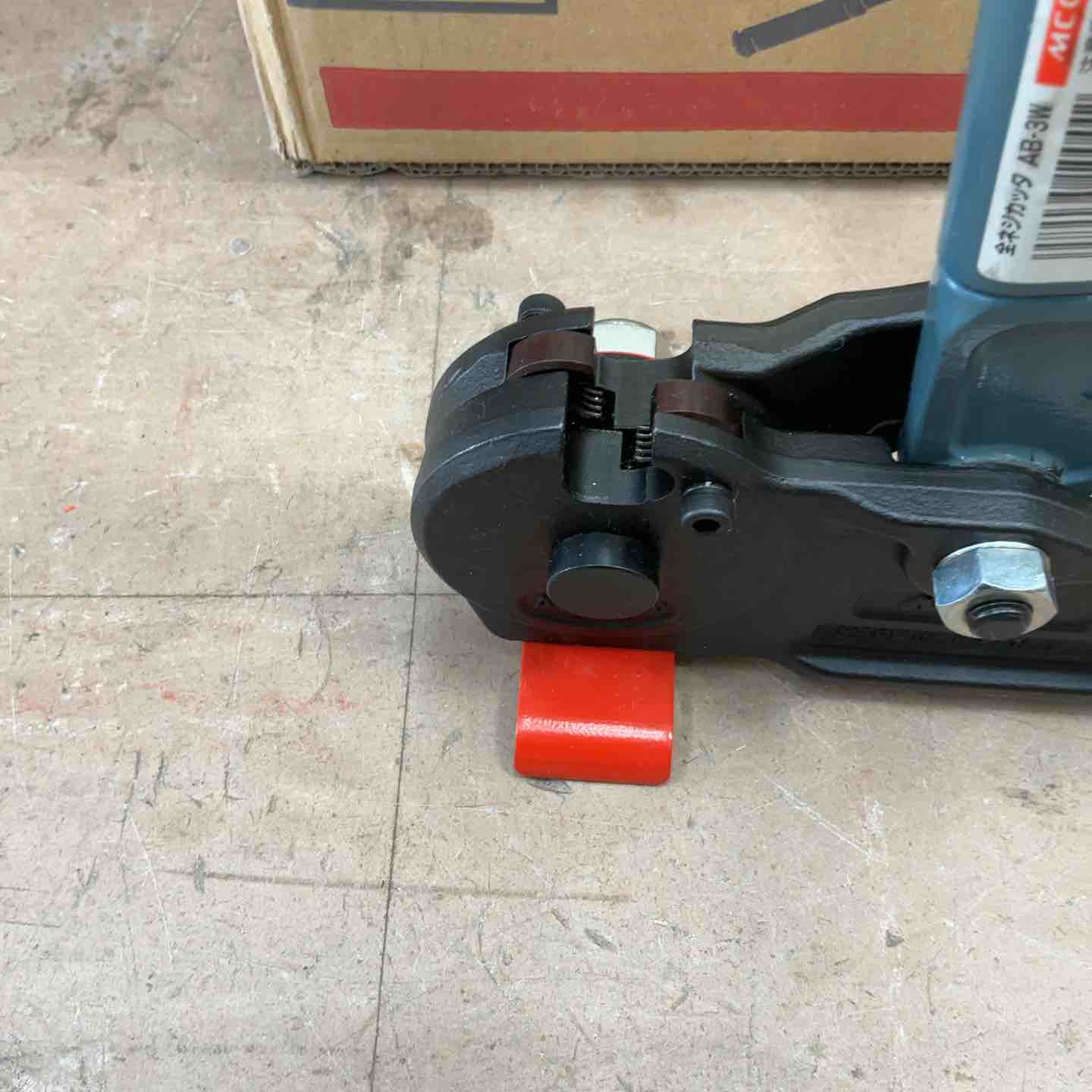 MCC 松阪鉄工所 全ネジカッタ AB-3W AB0203 MCC AB-0203 全ネジカッタ 松坂鉄工所 MCCコーポレーション 松阪鉄工所