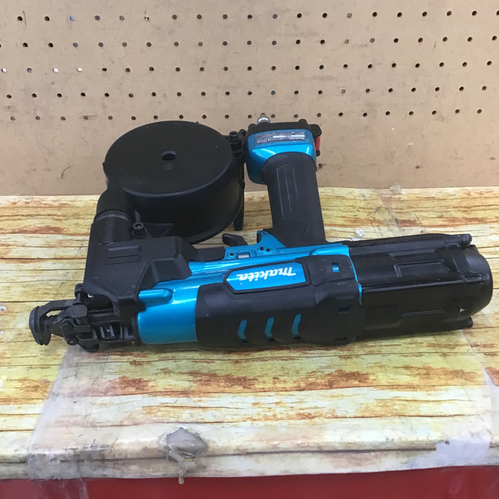 ★マキタ(makita) 高圧エアネジ打ち機 AR411HRM【川崎店】