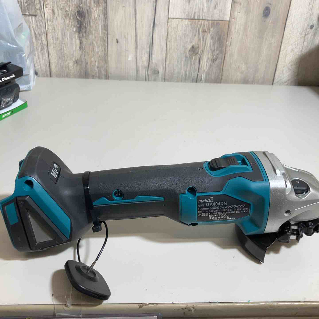 ☆マキタ(makita) 100mmコードレスディスクグラインダ GA404DZN (GA404DN)　本体のみ　18V対応【戸田店】