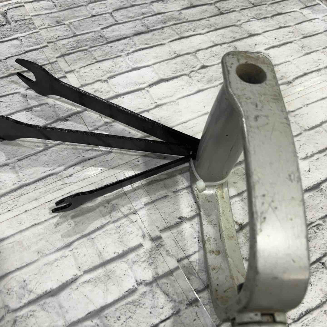☆マキタ(makita) かくはん機 カクハン機  UT2400【川口店】