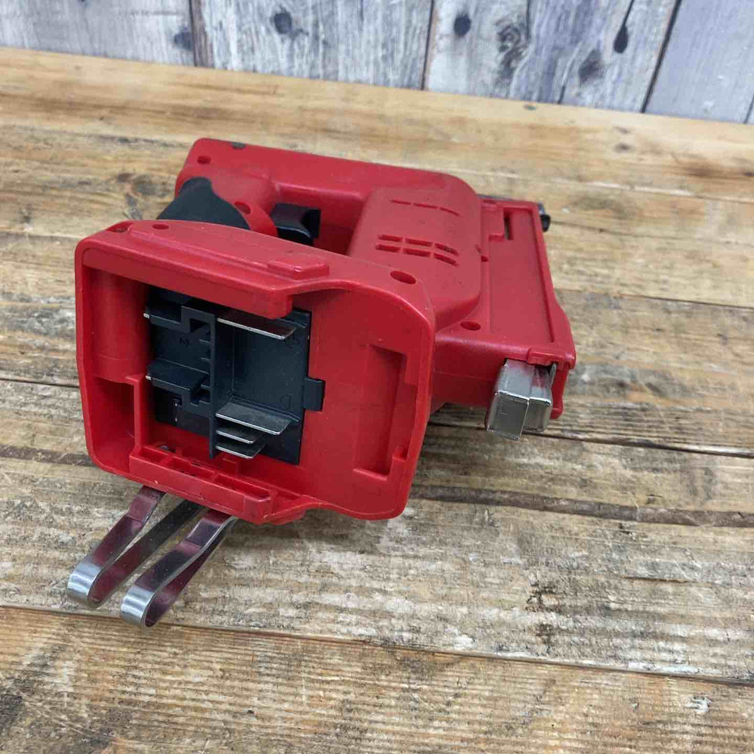 【中古品】 マックス(MAX) コードレスタッカ(本体のみ) 14.4V TG-Z3 【東大和店】
