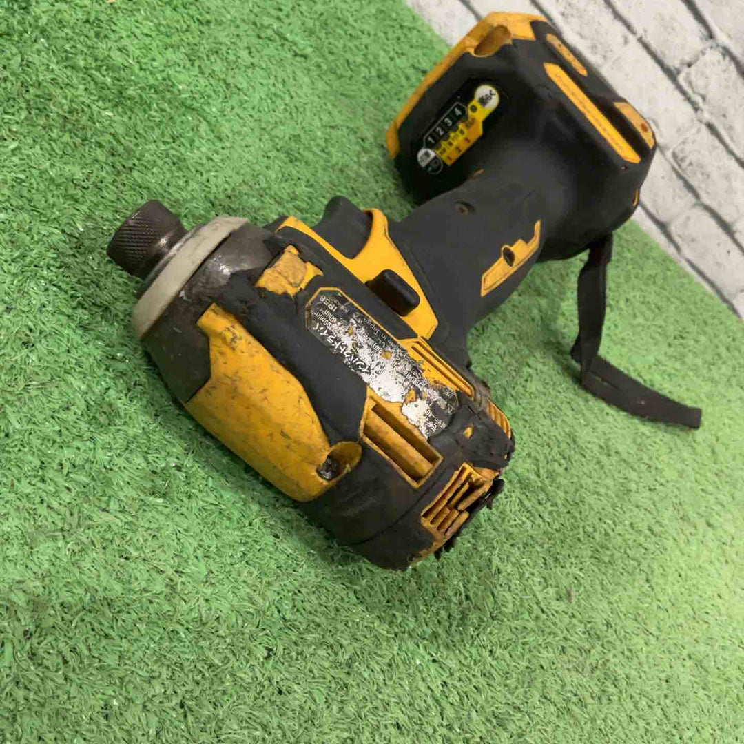 ★マキタ(makita) コードレスインパクトドライバー TD001GDXFY 40V フルセット 動作確認済み【川口店】