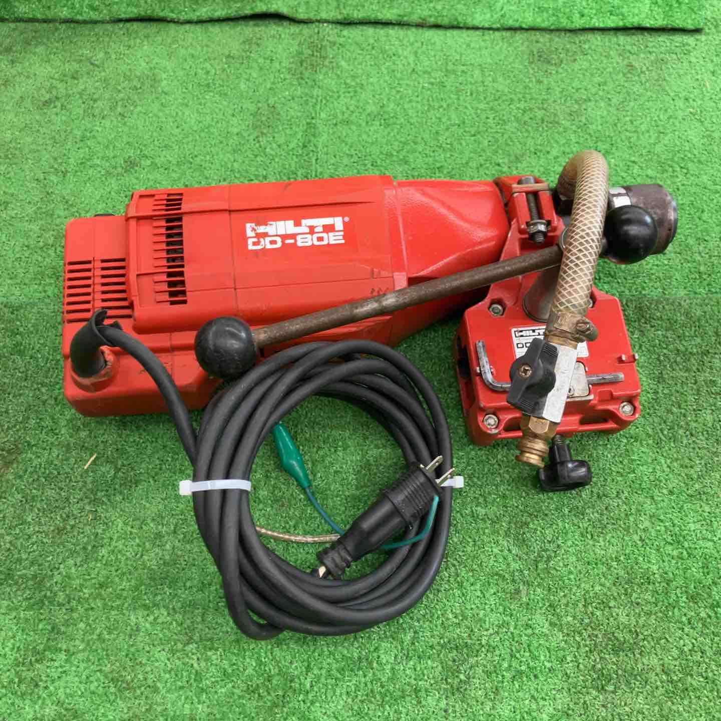 【中古】 HILTI　ヒルティ DD-80E コアドリル ポンプ ビット付 100V 50Hz 60Hz max82mm 【ハンズクラフト沖縄豊見城店】 2019年11月20日】◇中古 HILTI ヒルティ ダイヤモンドコアドリル DD