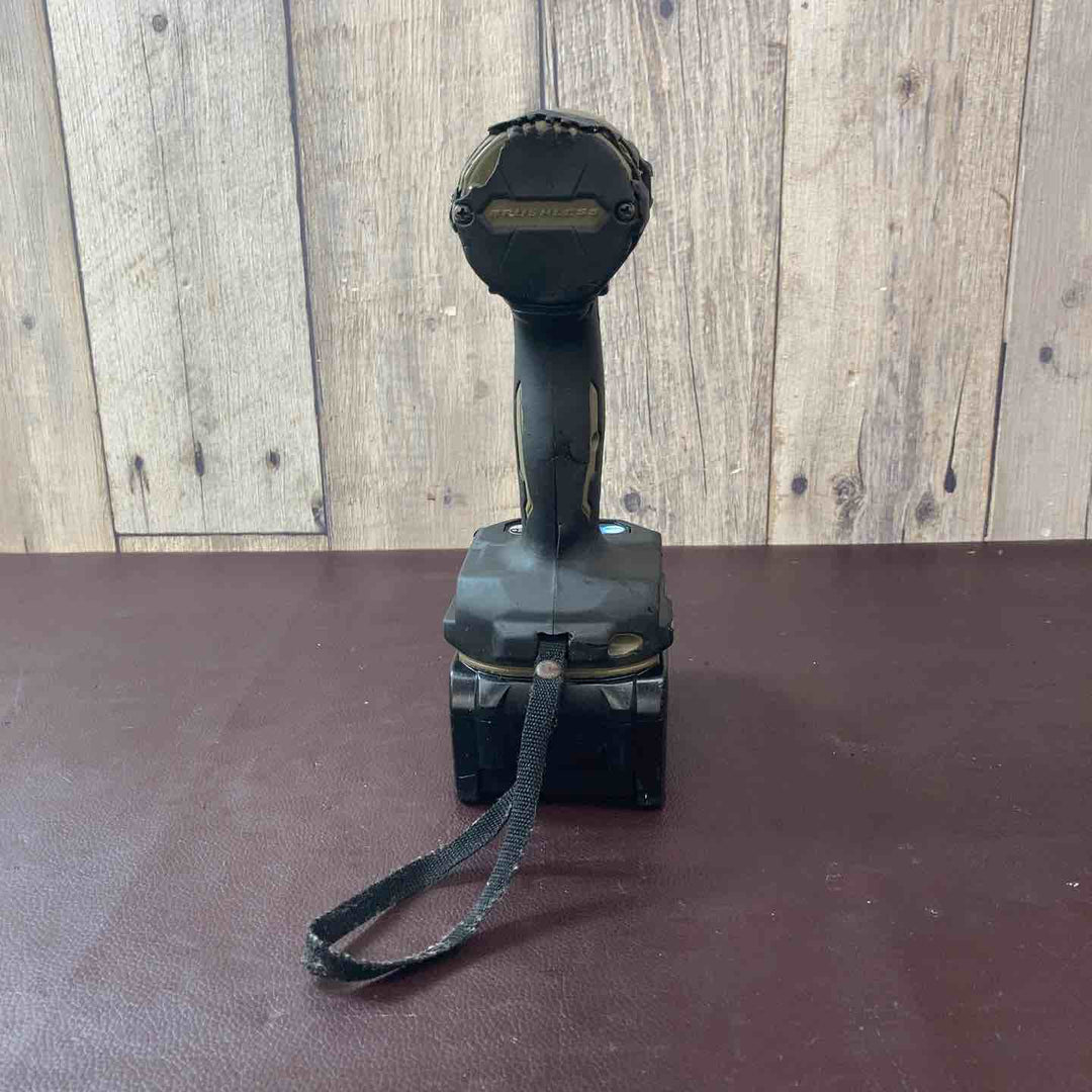【中古品】マキタ(makita) インパクトドライバー TD001DZO バッテリーBL4040付属【東大和店】
