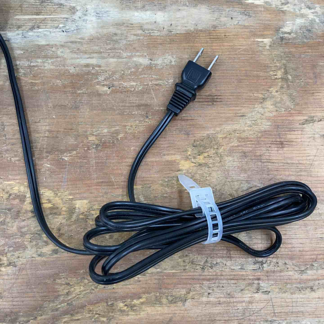 ◇マキタ(makita) スライド10.8V用急速充電器 DC10SA【柏店】