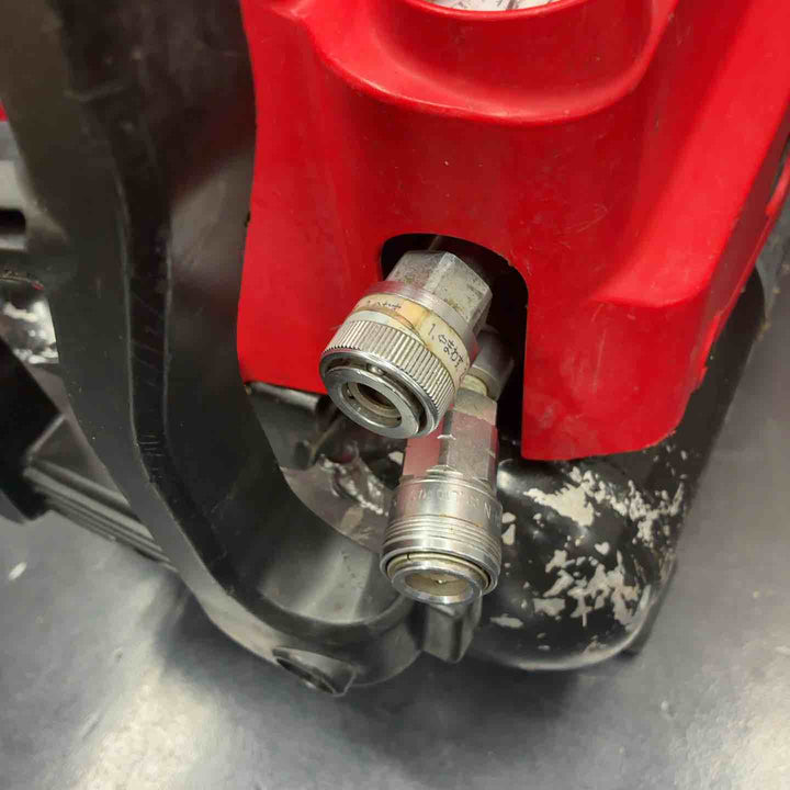 【中古品】 マックス(MAX) エアコンプレッサー AK-HL1250E_レッド 【藤沢店】