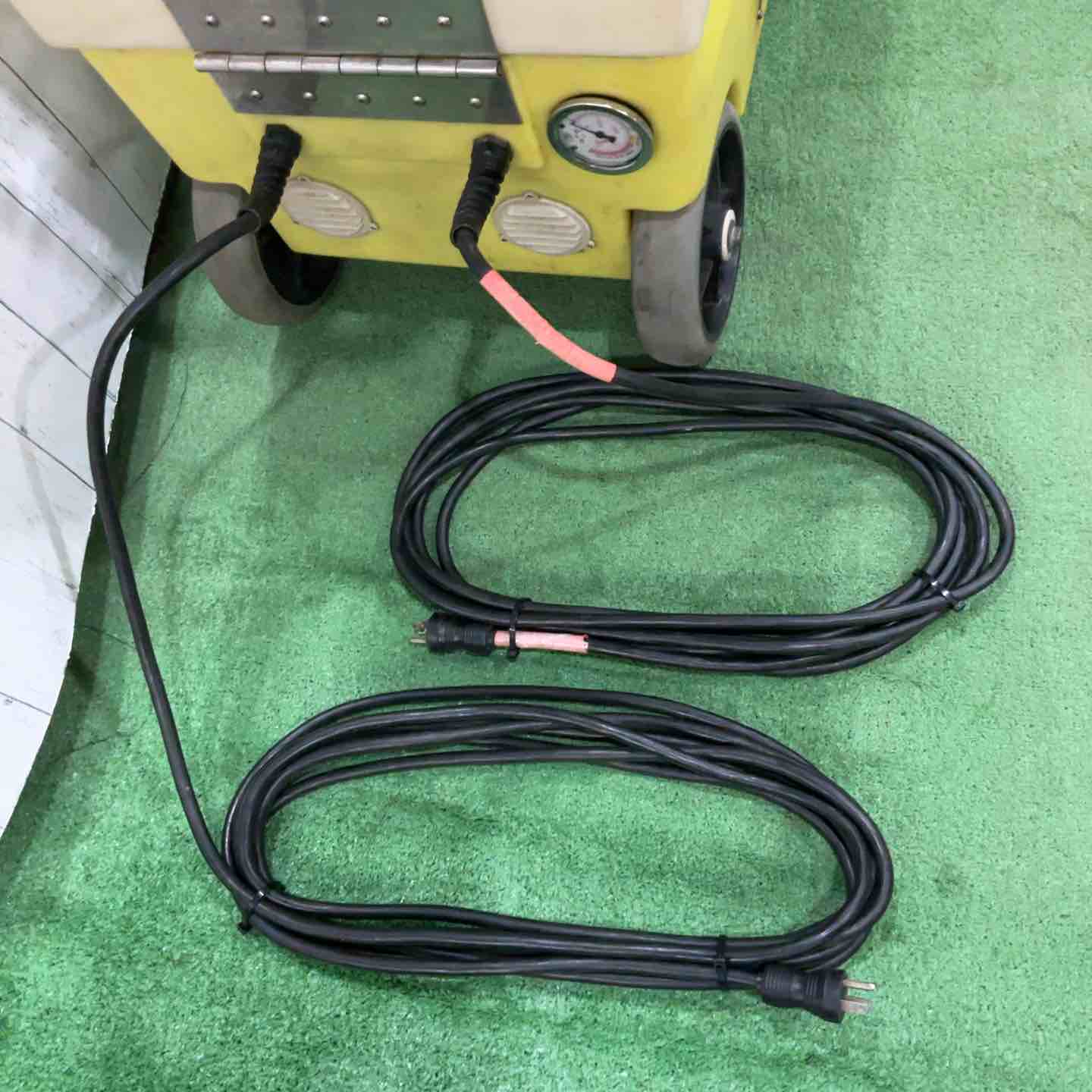 店頭受取り限定】MIRAI カーペットスチーム洗浄機 300/200【川口店 
