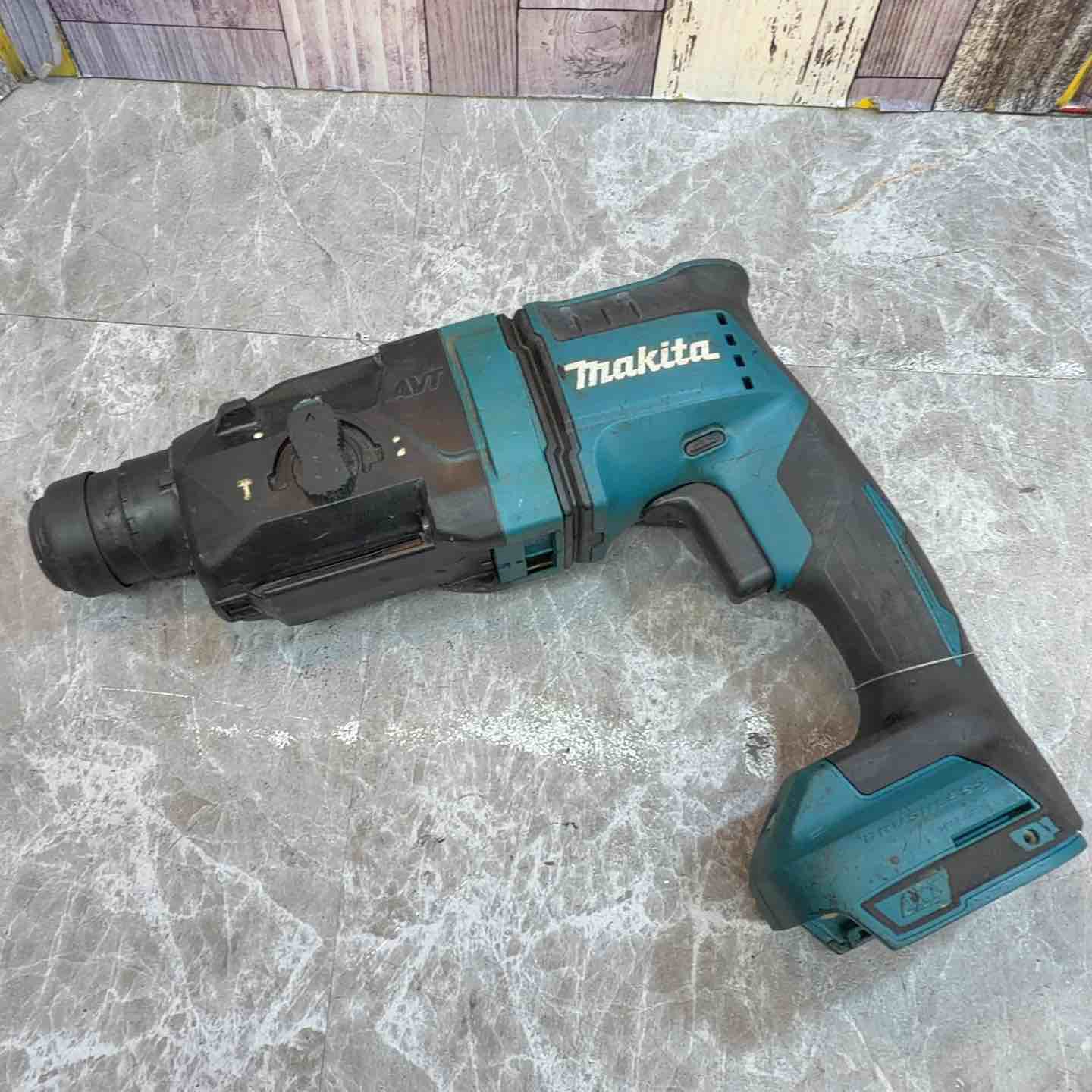 ◇マキタ 18mm充電式ハンマドリル HR182DZ【八潮店】 ◇マキタ 18mm充電式ハンマドリル HR182DZ【八潮店】 – アクトツール