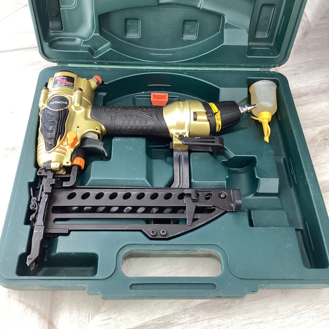 ★ハイコーキ(HIKOKI ※旧:日立工機) 高圧フロアタッカ N5004HMF【八潮店】