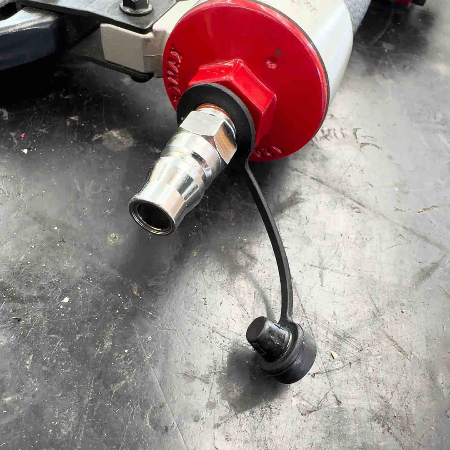 中古】 マックス MAX 常圧 10mm エアタッカ TA-225LU/10J ライトユース