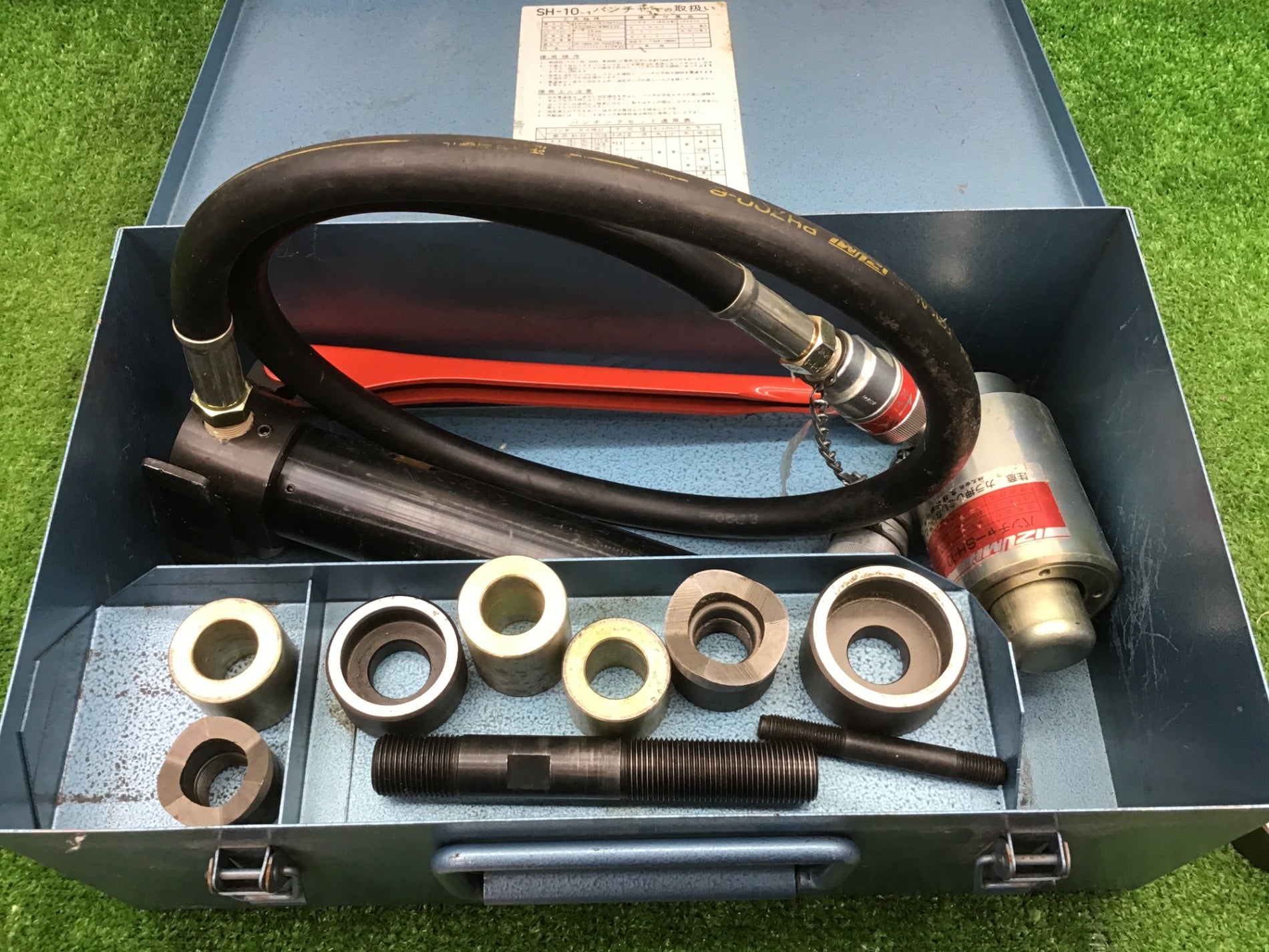 ◇ゼノア(ZENOAH) コードレスブロワ BHB250P バッテリー・充電器付き！【岩槻店】 ◇ゼノア(ZENOAH) コードレスブロワ BHB250P バッテリー・充電器付き