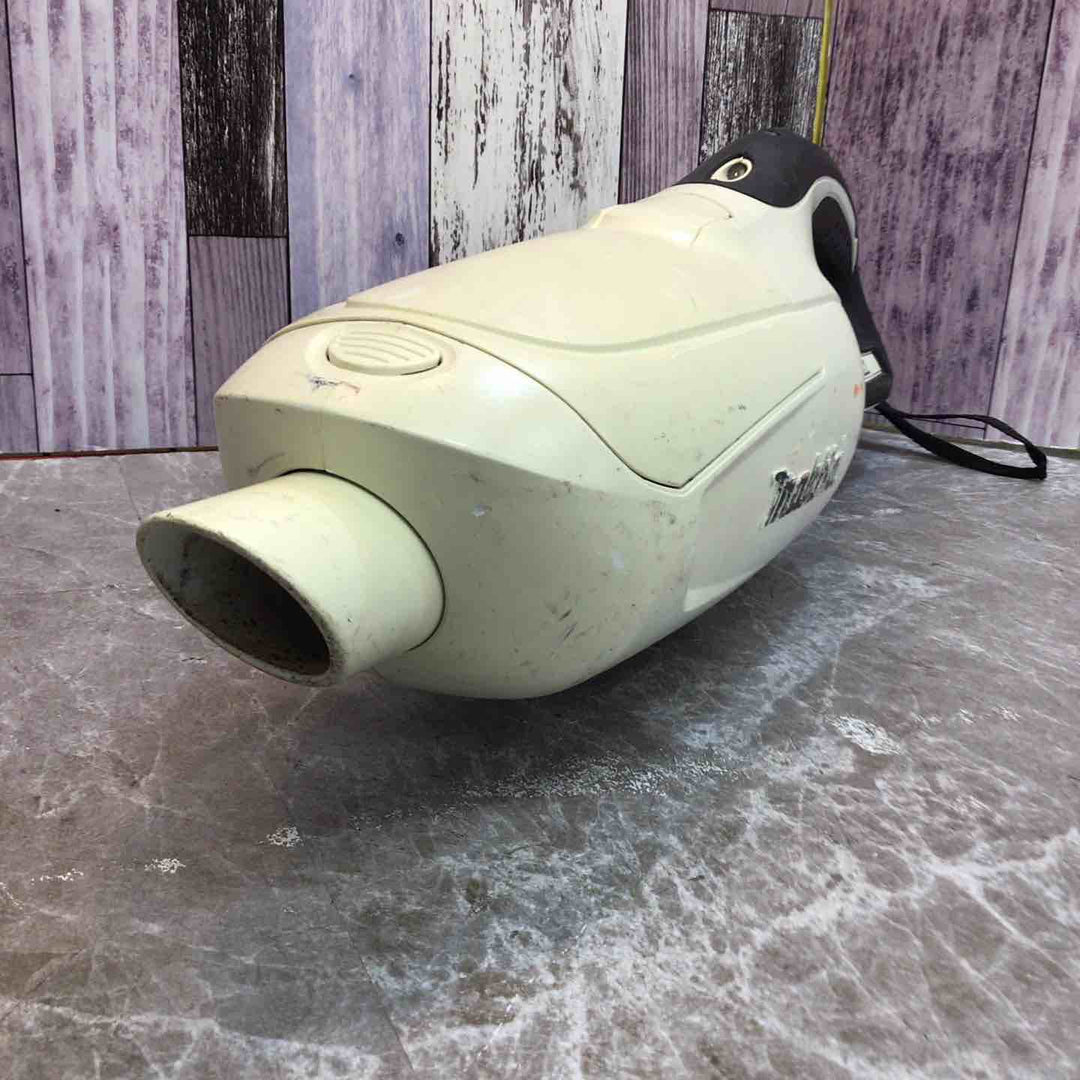 ◇マキタ(makita) コードレスクリーナー CL142FDZW【八潮店】