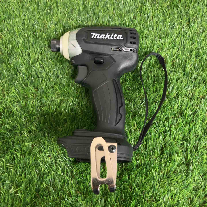 ★マキタ(makita)14.4V コードレスインパクトドライバー TD136DRFXB 付属バッテリにダメージ有【戸田店】