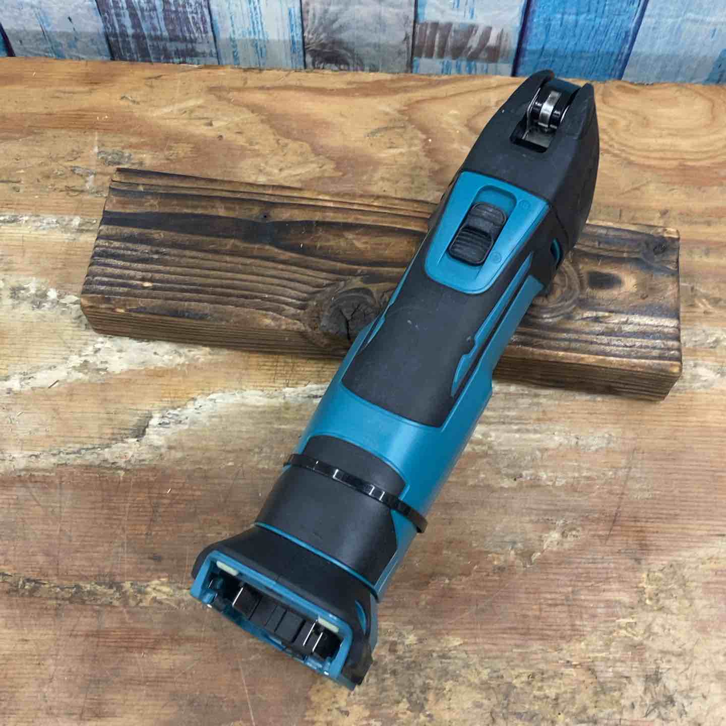 ☆マキタ(makita) コードレスマルチツール TM51DZ 本体+ケース+充電器+