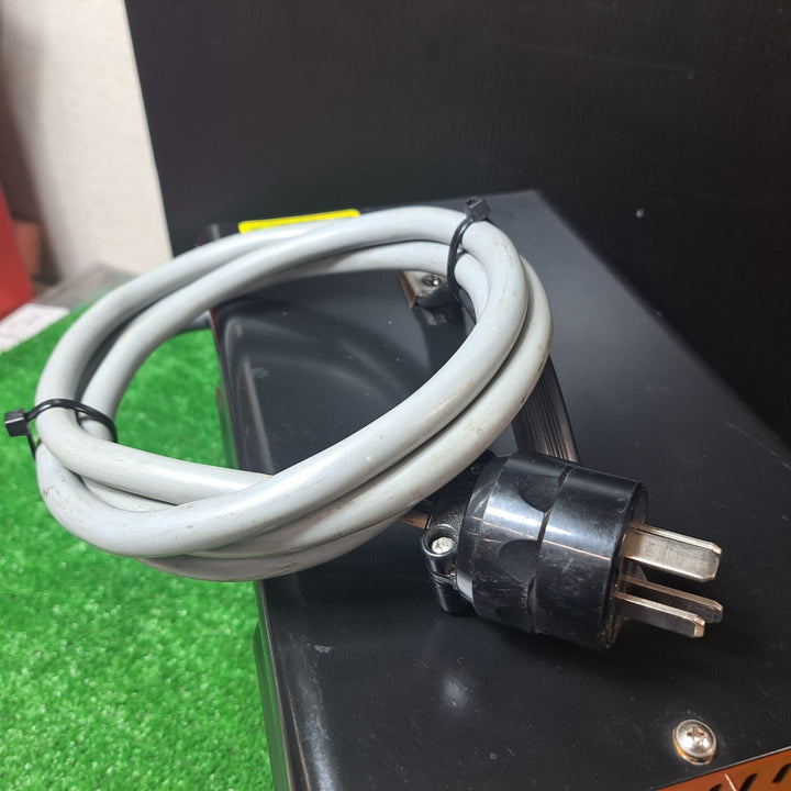 ◇トラスコ(TRUSCO) ポータブルトランス TPT-30BD【岩槻店】